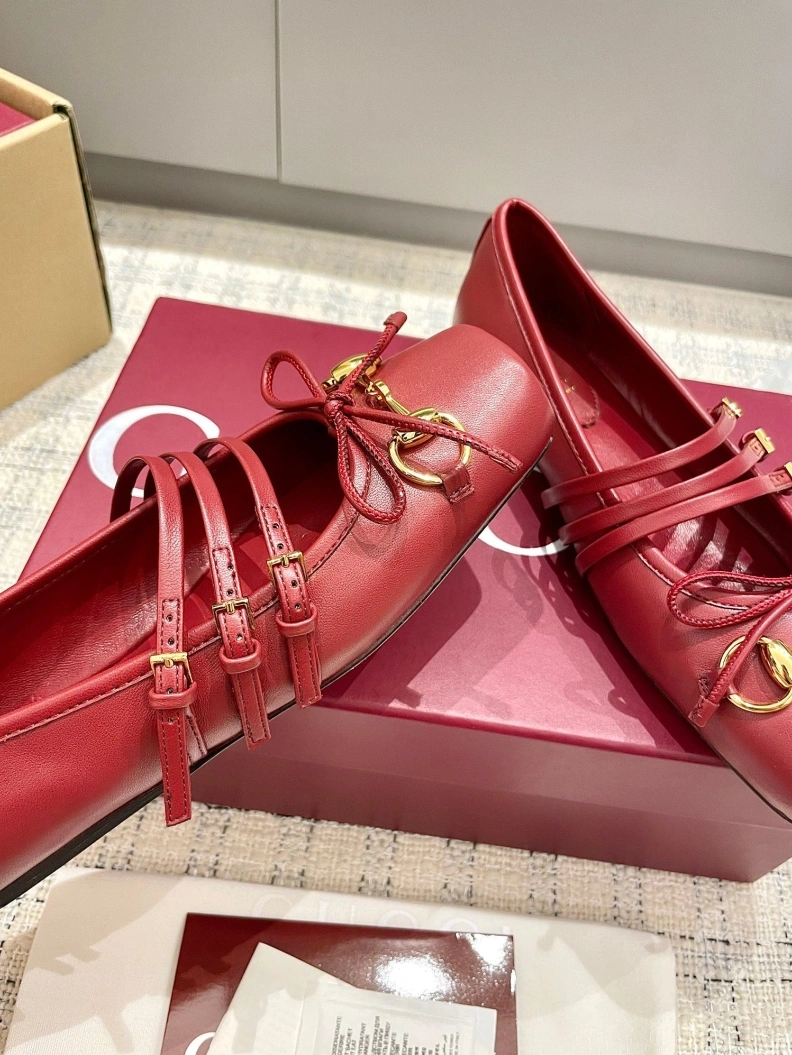 Stylish Gxccx Flat Shoes 157650