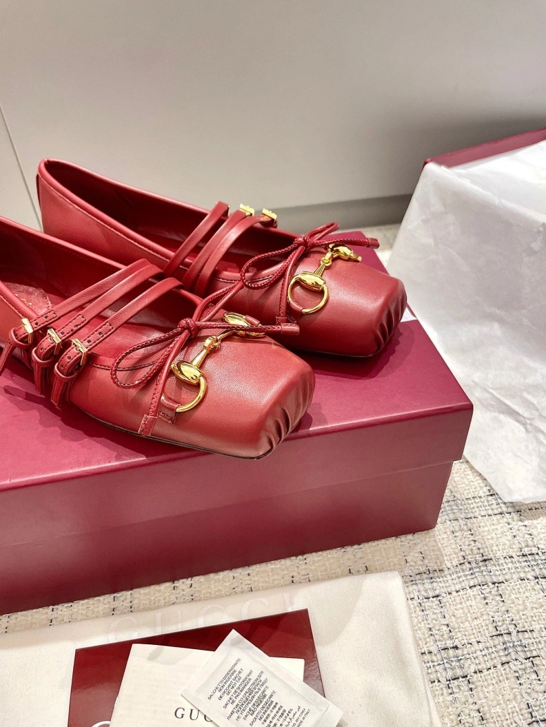 Stylish Gxccx Flat Shoes 157650