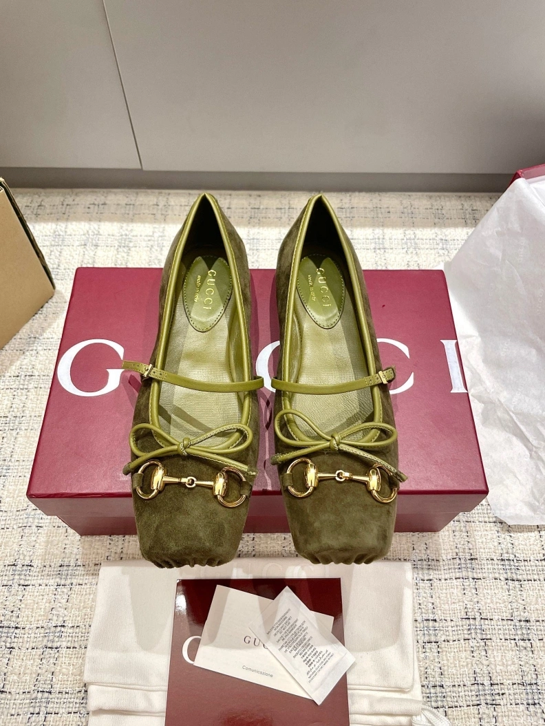 Stylish Gxccx Flat Shoes 157648