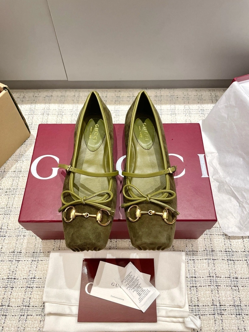 Stylish Gxccx Flat Shoes 157648