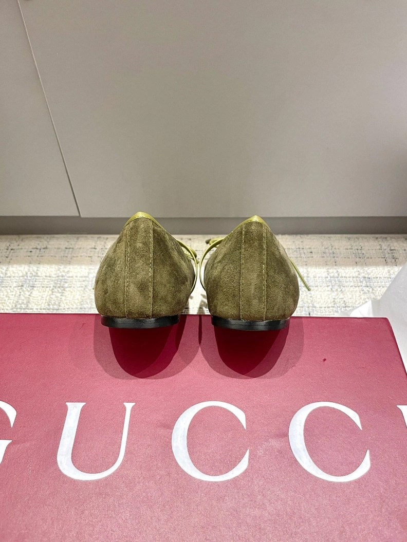 Stylish Gxccx Flat Shoes 157648