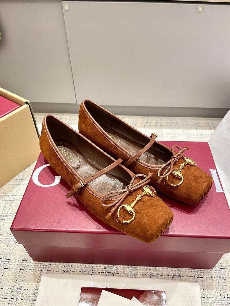 Gxccx Flat Shoes GoAnywhere 157642