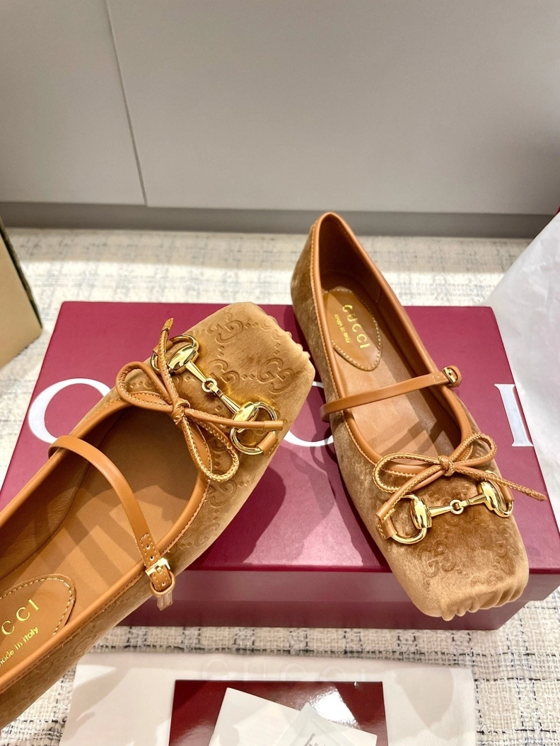 GoodFit Gxccx Flat Shoes 157641
