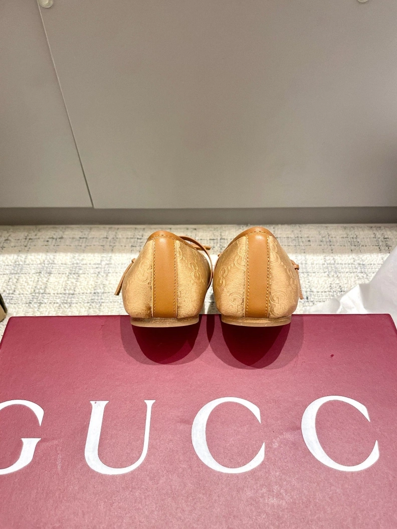 GoodFit Gxccx Flat Shoes 157641