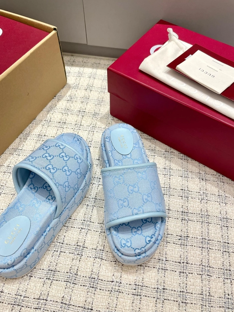 Gxccx Slippers GoAnywhere 157363