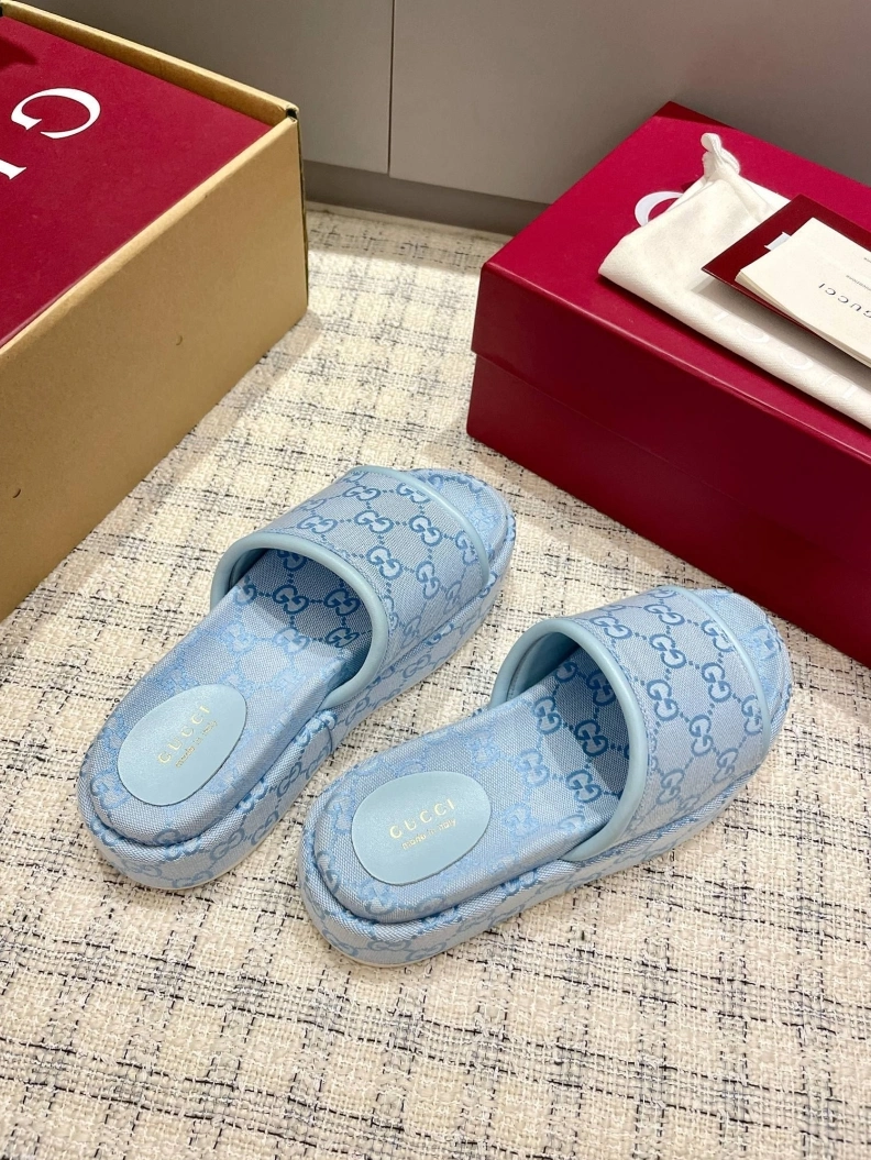 Gxccx Slippers GoAnywhere 157363