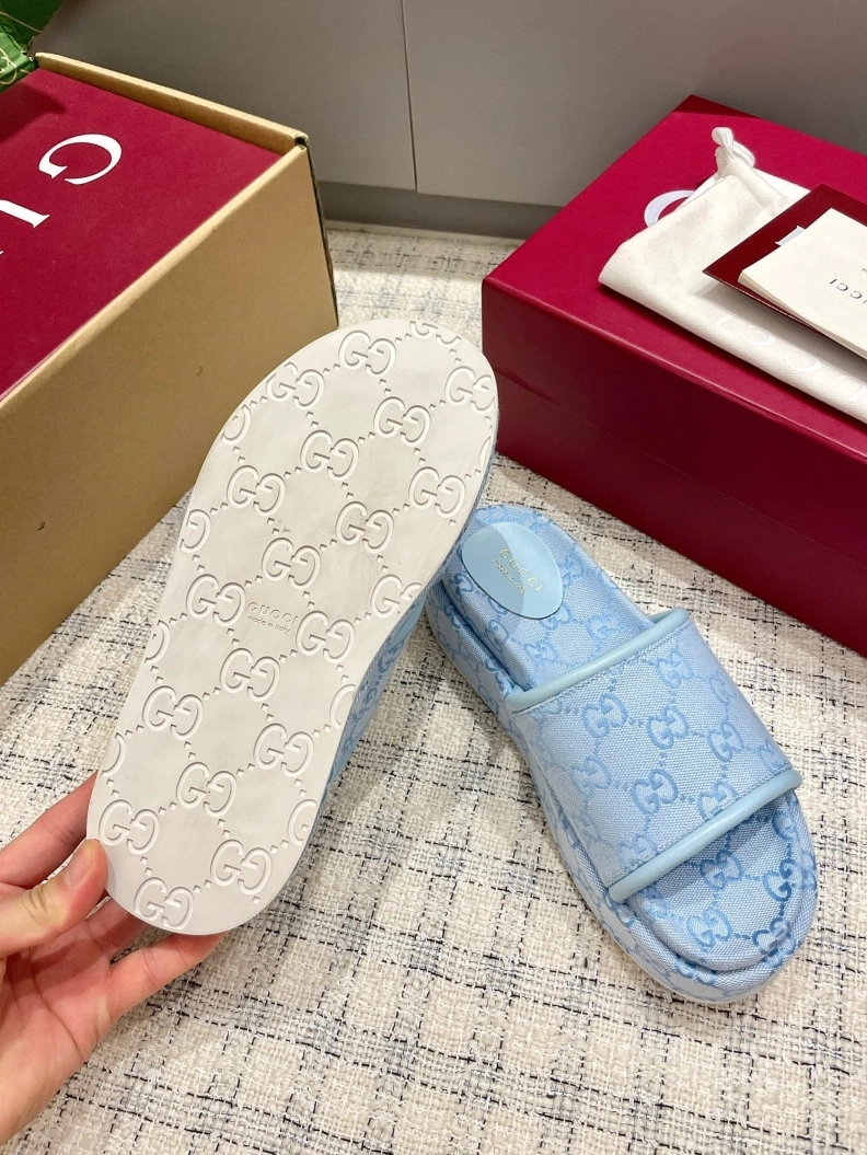 Gxccx Slippers GoAnywhere 157363