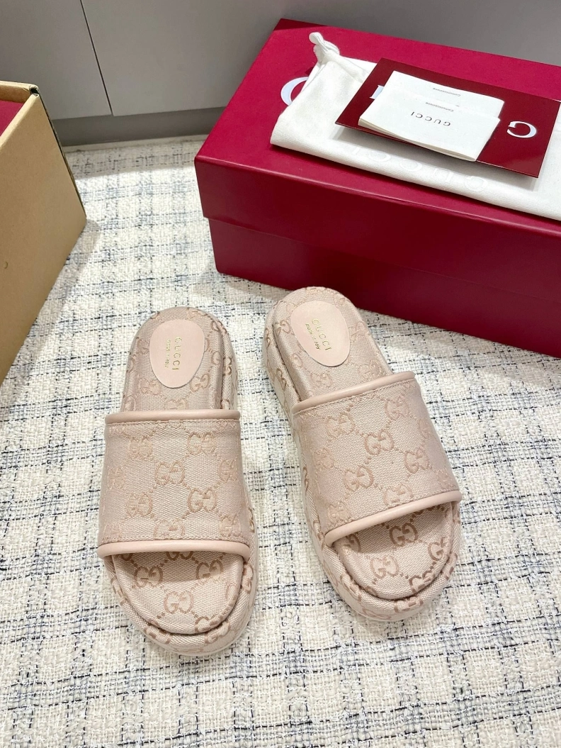 Breathable Gxccx Slippers 157351