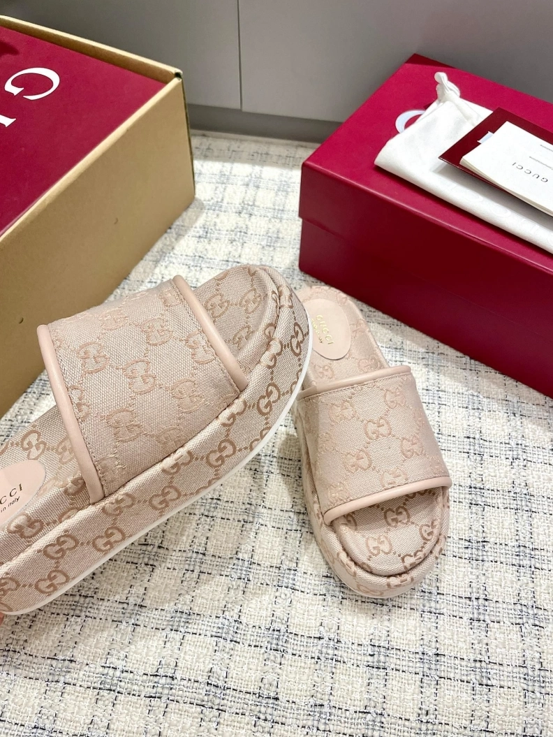 Breathable Gxccx Slippers 157351