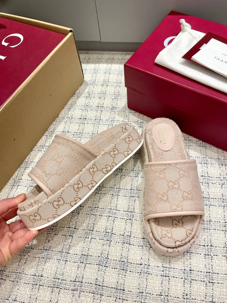 Breathable Gxccx Slippers 157351