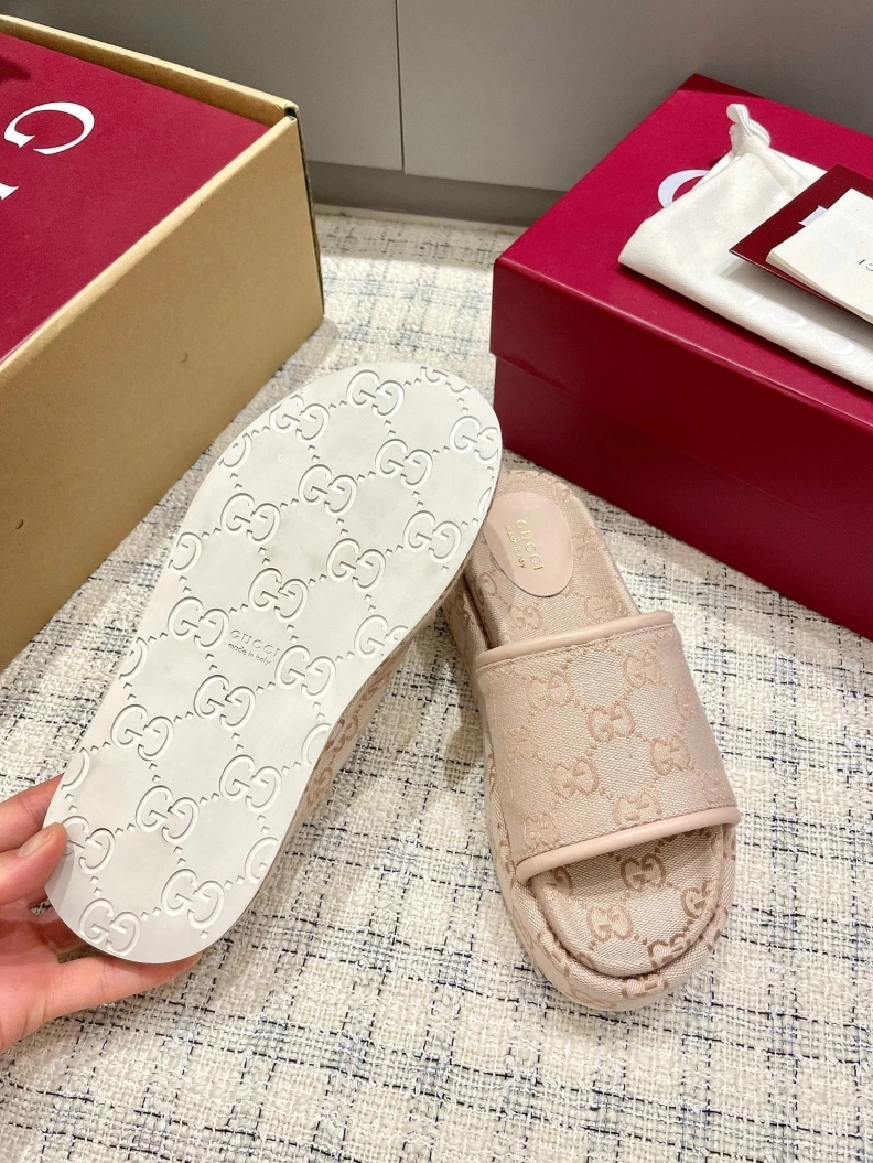 Breathable Gxccx Slippers 157351