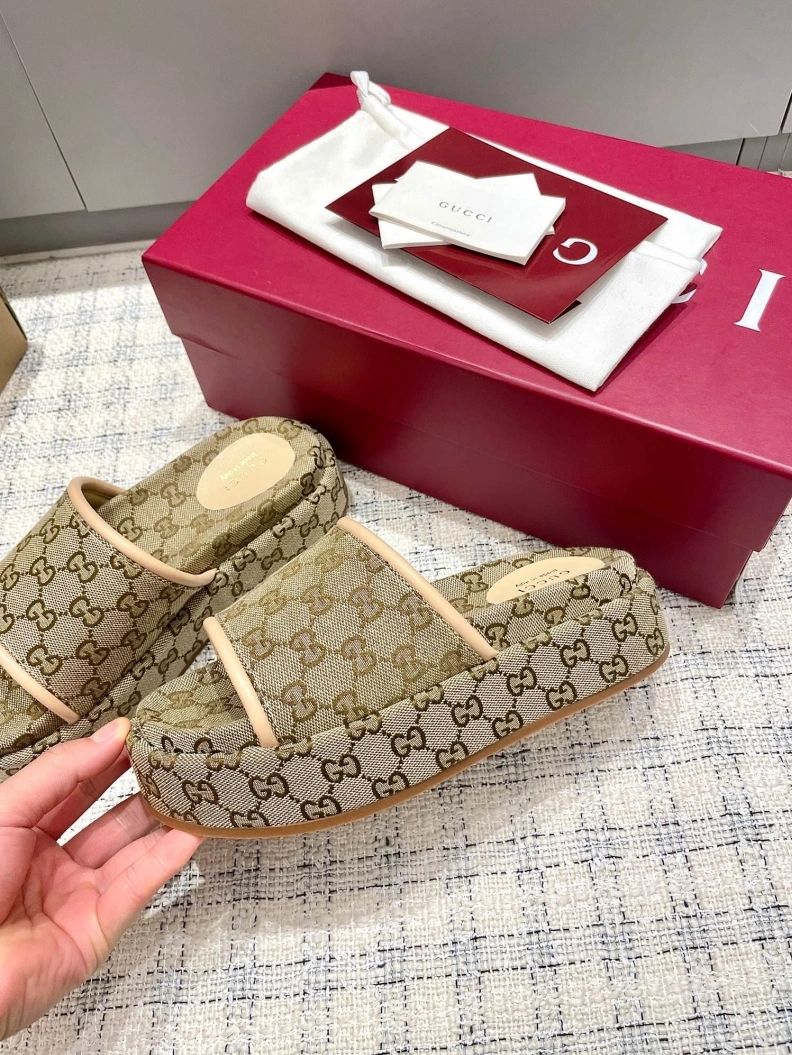 NewStyle Gxccx Slippers 157349