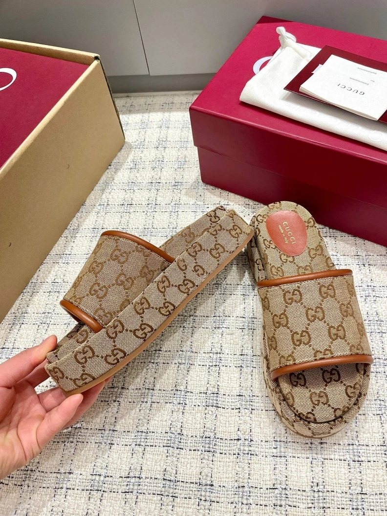 Classic Gxccx Slippers 157343