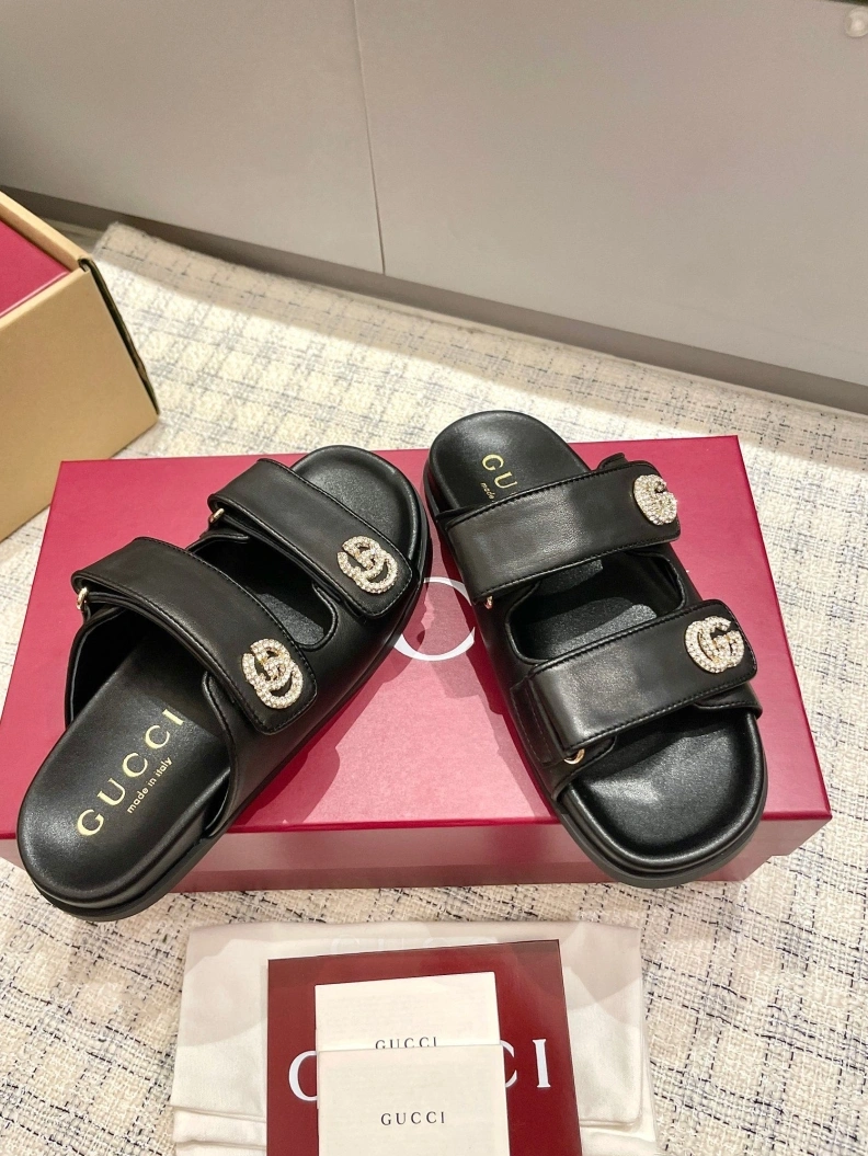 Gxccx Sandals Vibrant 157500