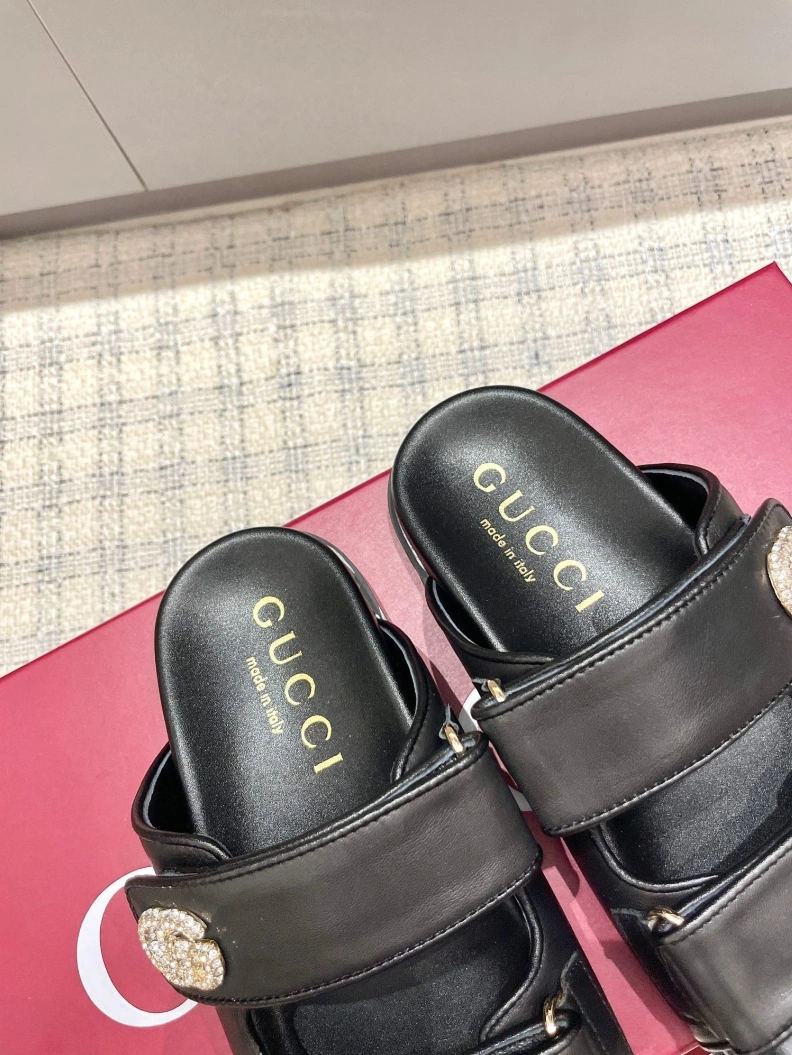 Gxccx Sandals Vibrant 157500