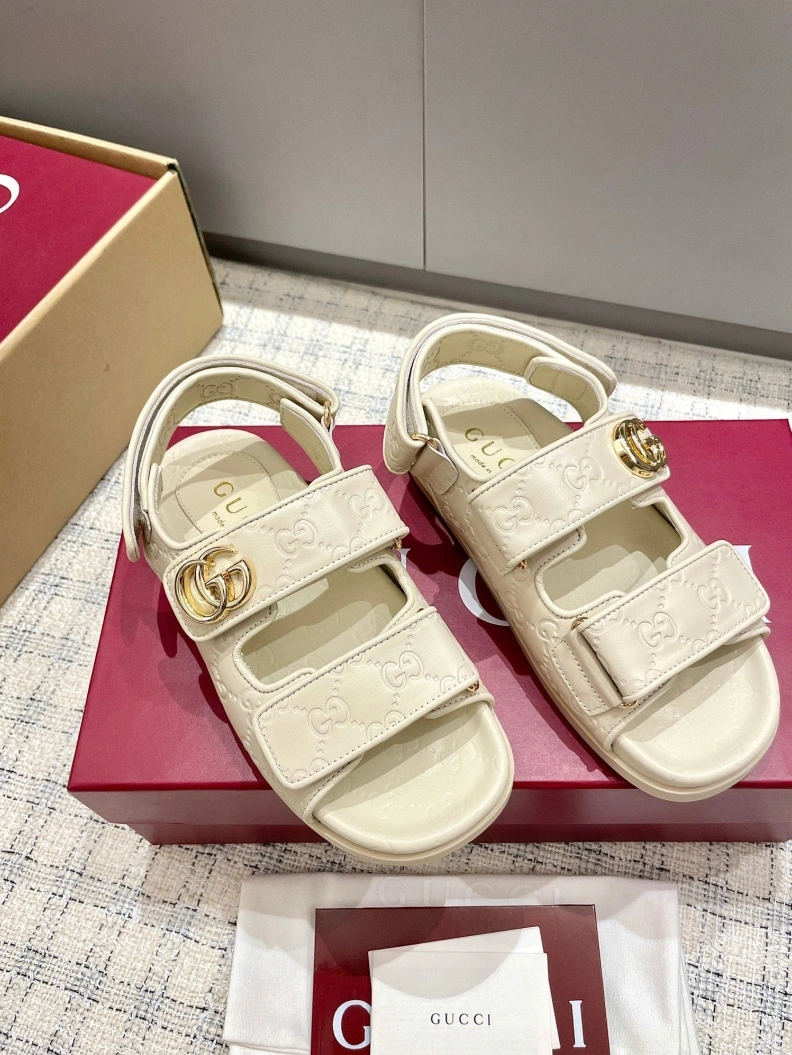 Gxccx Sandals ModernLook 157485