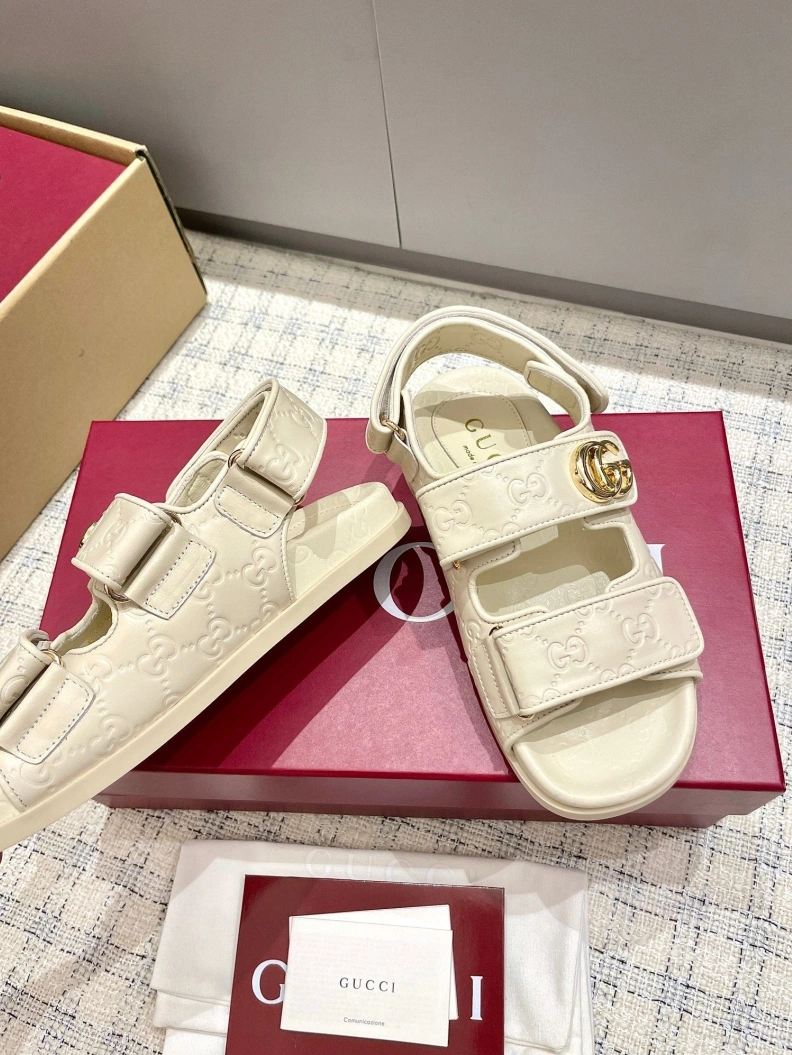 Gxccx Sandals ModernLook 157485