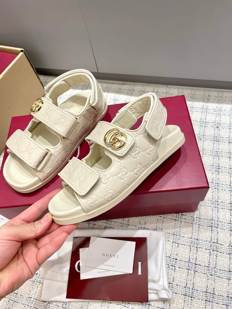 Gxccx Sandals ModernLook 157485