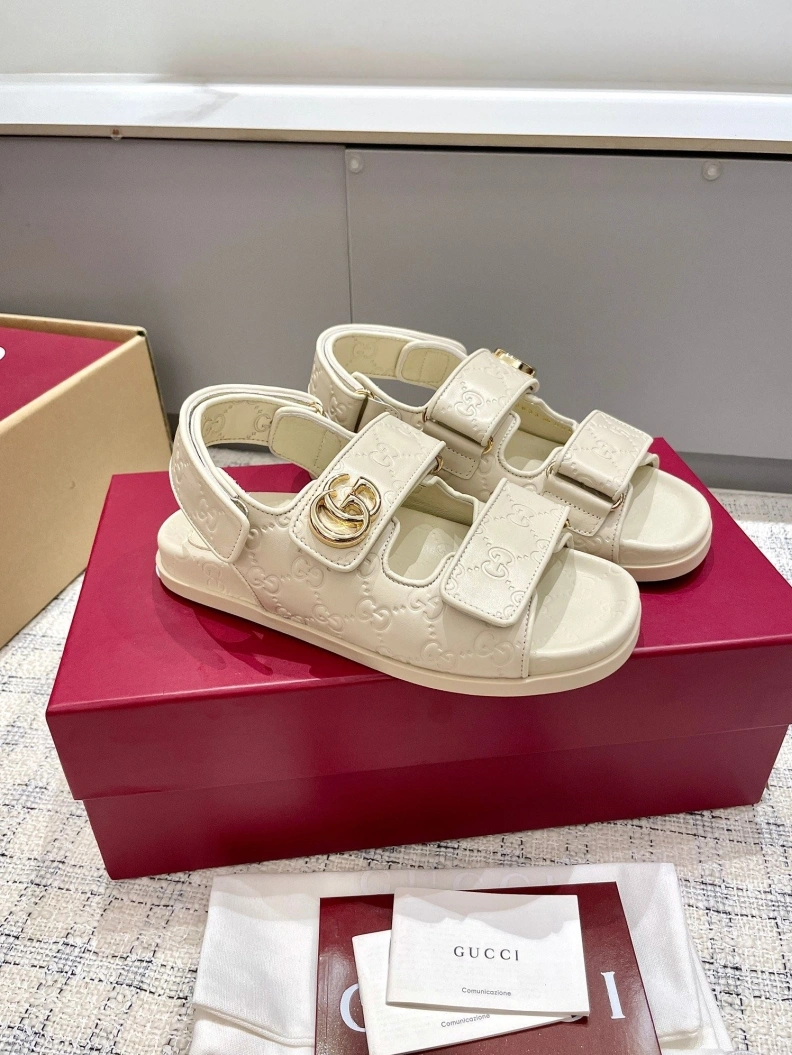 Gxccx Sandals ModernLook 157485