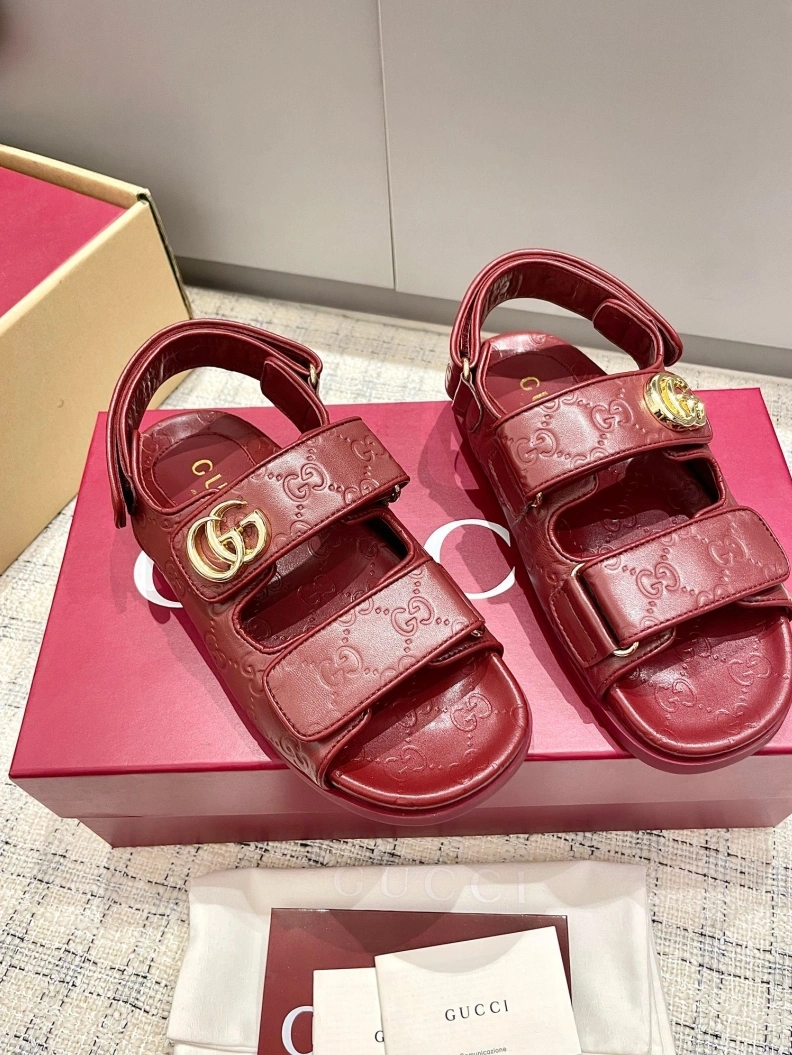 Gxccx Sandals UrbanStyle 157512