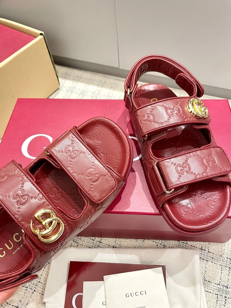 Gxccx Sandals UrbanStyle 157512