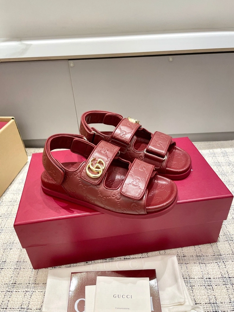 Gxccx Sandals UrbanStyle 157512