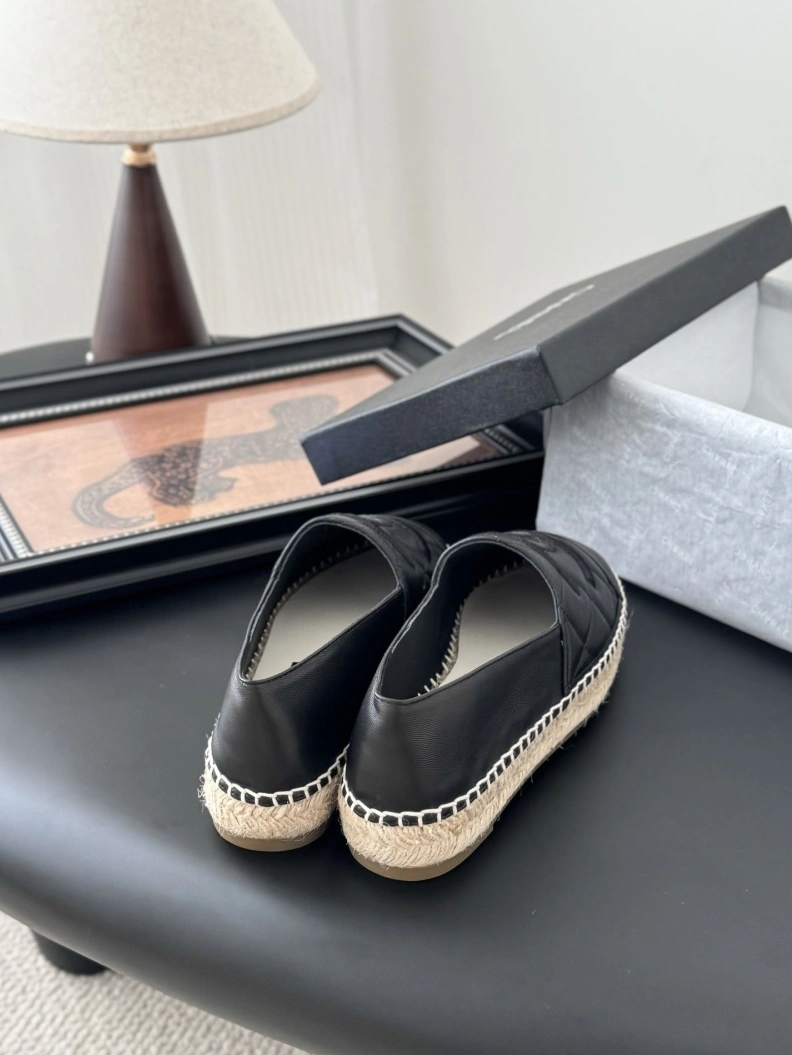 Chxnxl Flat Shoes GoAnywhere 120883