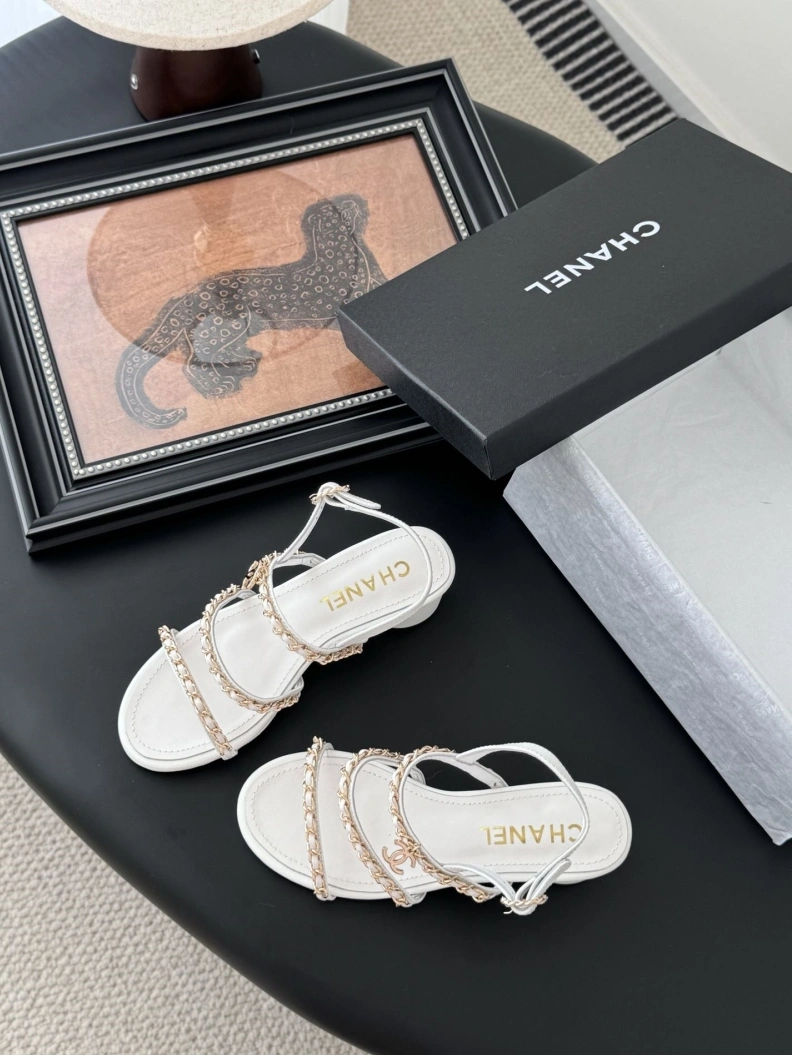 Efficient Chxnxl Sandals 120268
