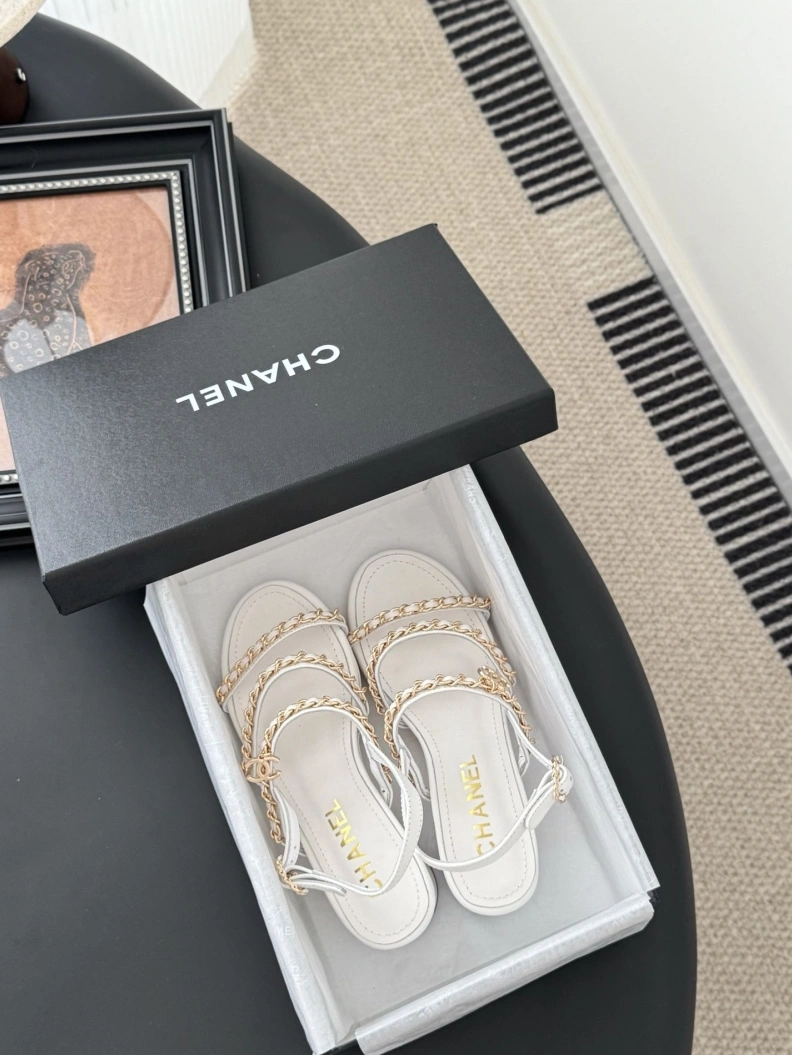 Efficient Chxnxl Sandals 120268