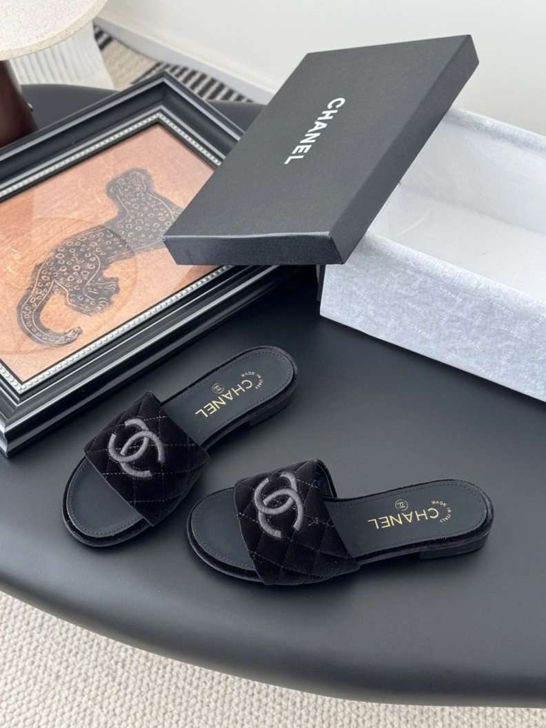 Chxnxl Slippers GoAnywhere 119778