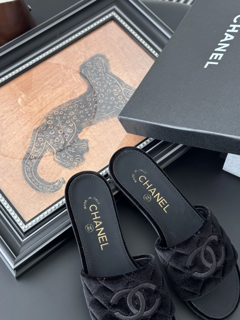 Chxnxl Slippers GoAnywhere 119778