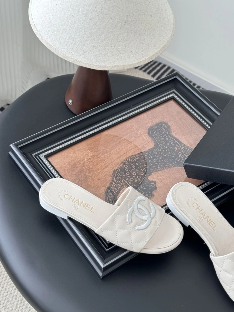 AllSeason Chxnxl Slippers 119766