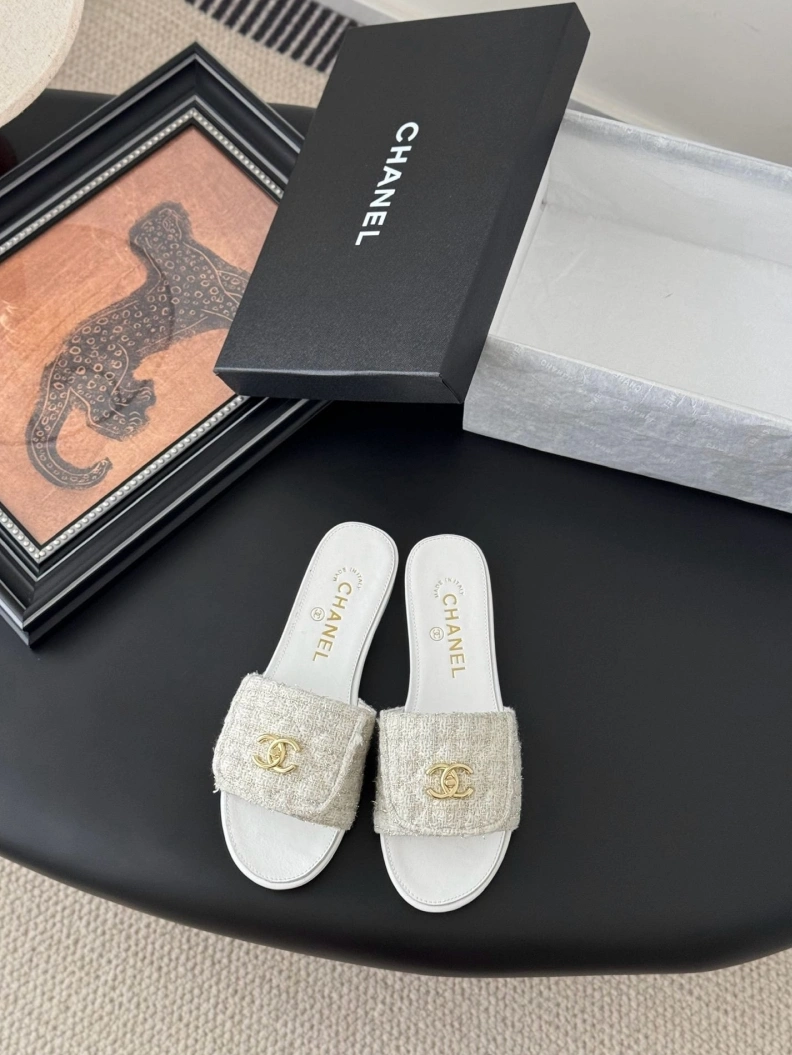 Soft Chxnxl Slippers 119763
