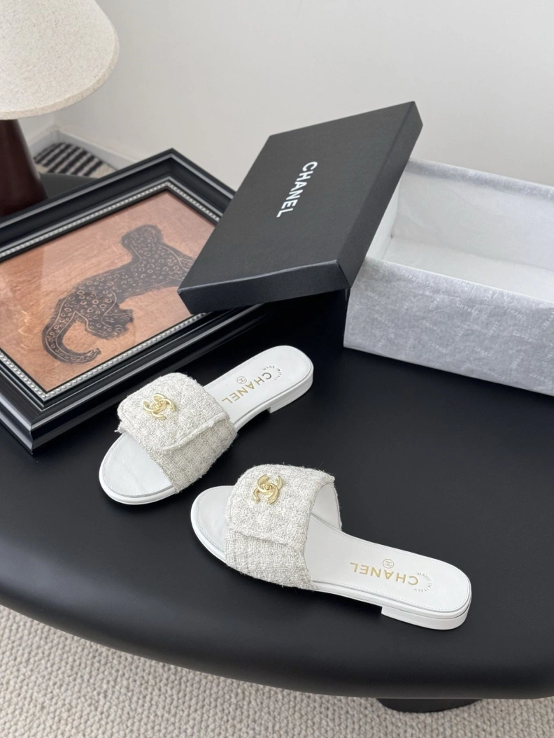 Soft Chxnxl Slippers 119763
