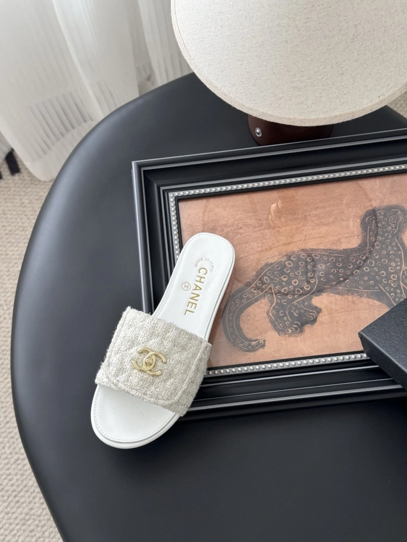 Soft Chxnxl Slippers 119763
