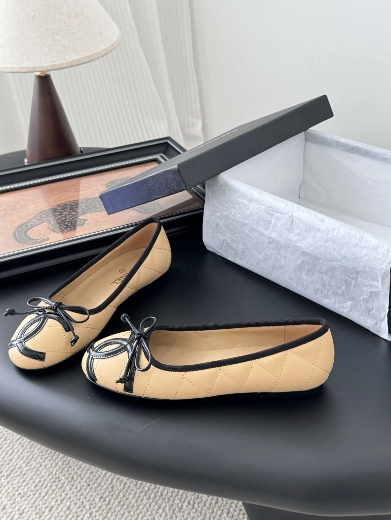 HighQuality Chxnxl Flat Shoes 120869