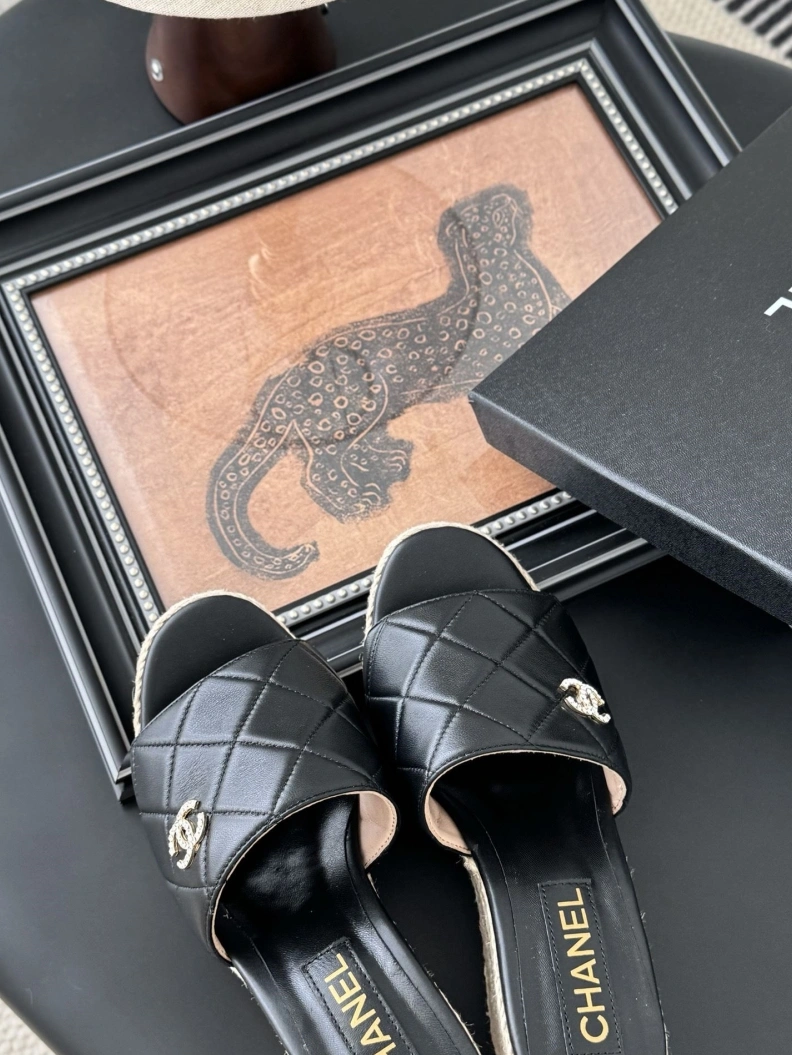 Chxnxl Slippers Unique 119753