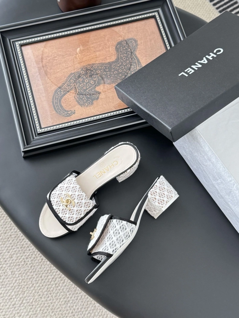 Chxnxl Slippers Modern 119750