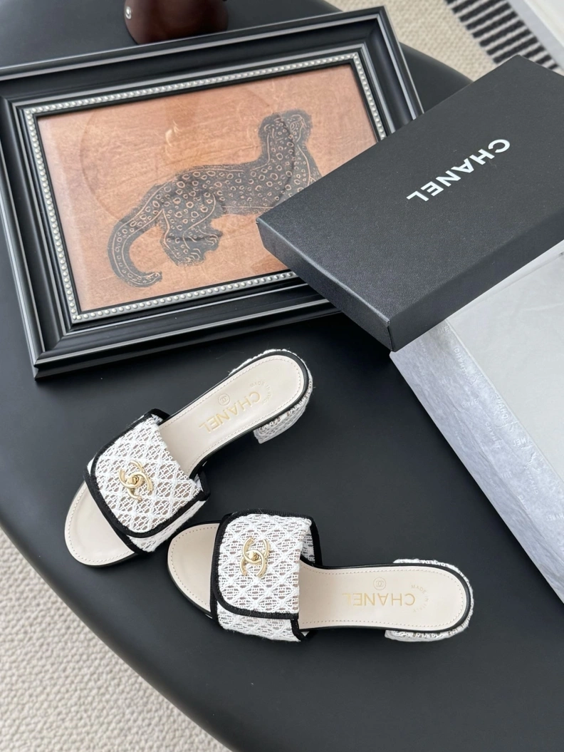 Chxnxl Slippers Modern 119750