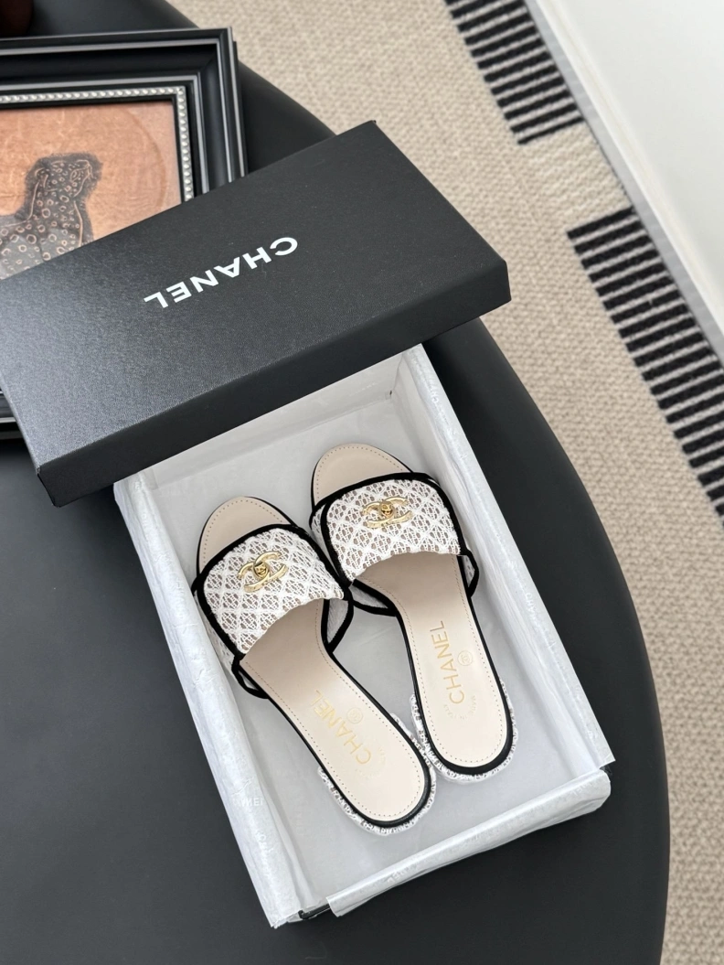 Chxnxl Slippers Modern 119750
