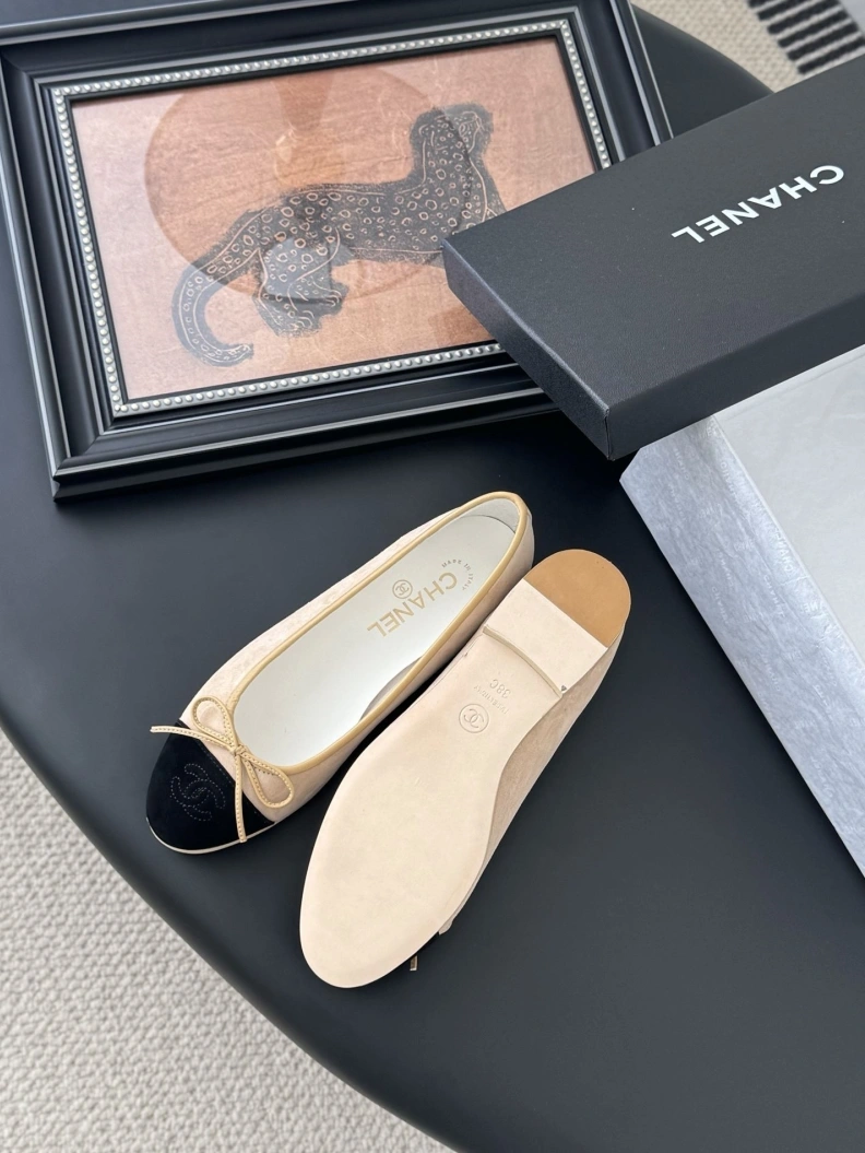 Classic Chxnxl Flat Shoes 120862