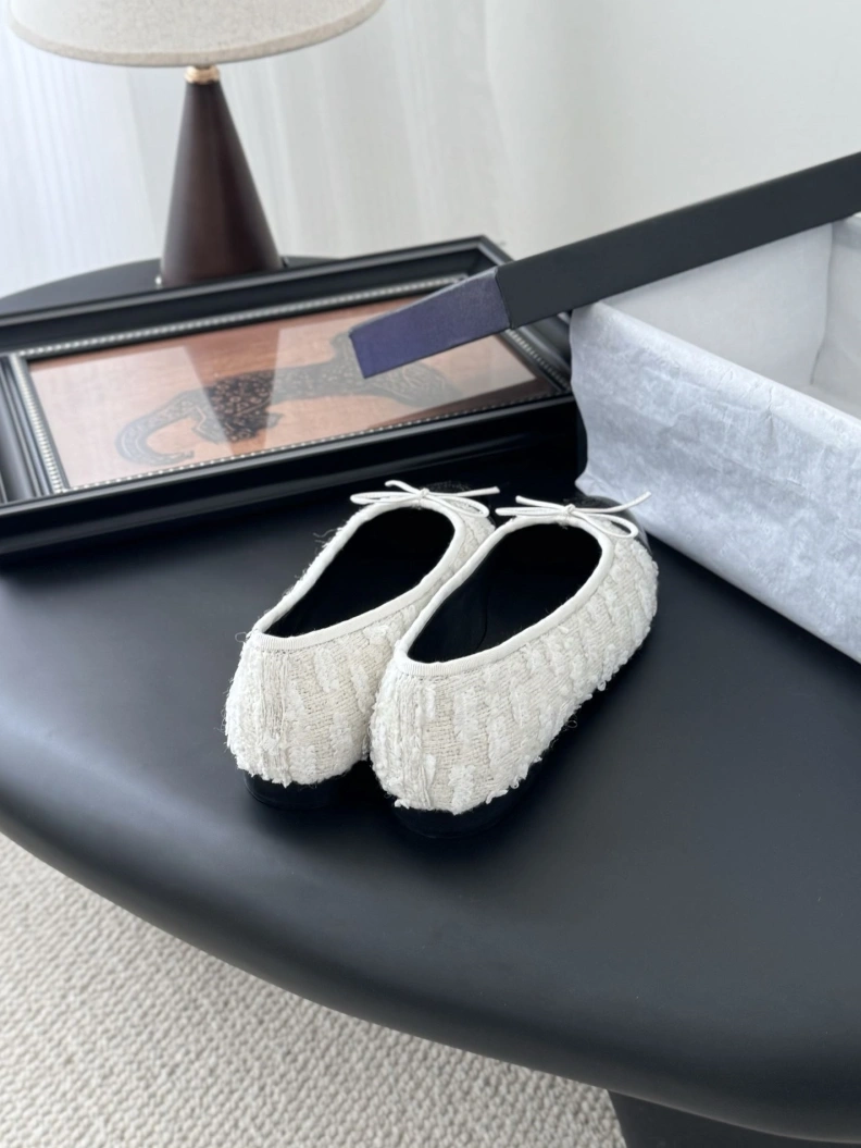 Chxnxl Flat Shoes Sleek 120843