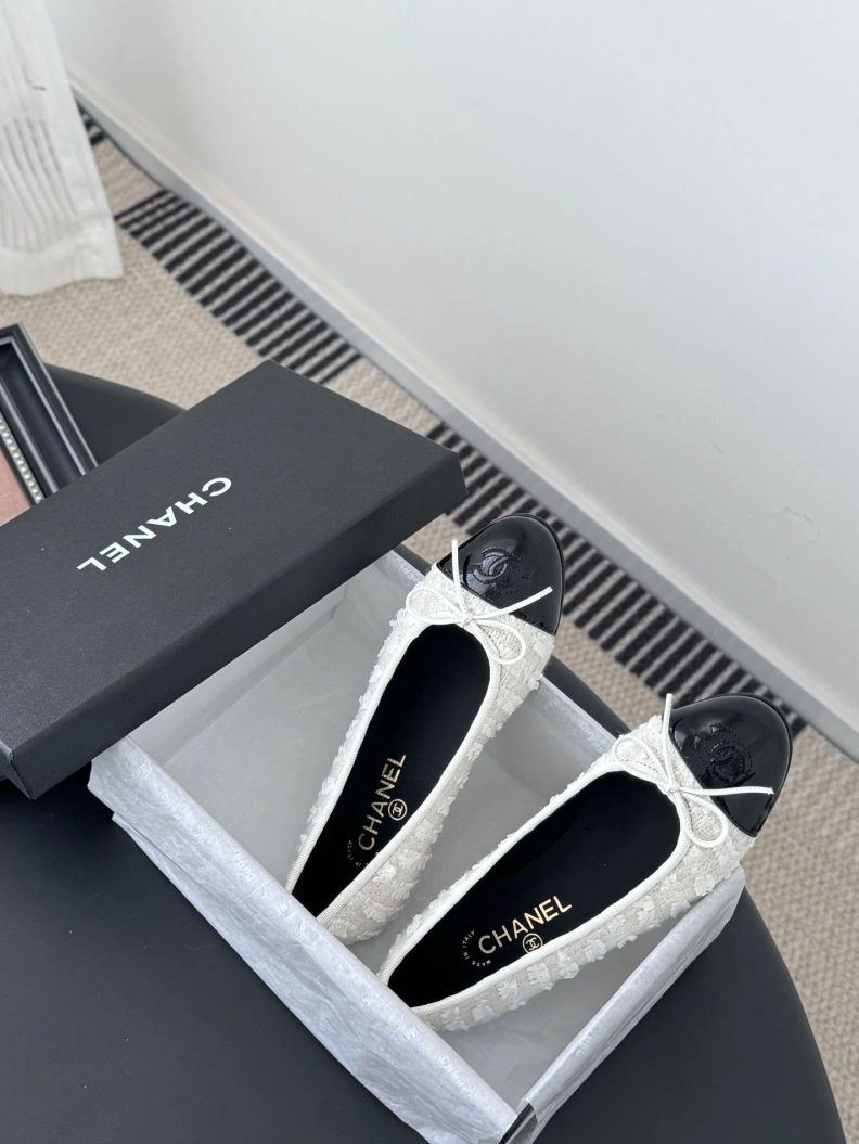 Chxnxl Flat Shoes Sleek 120843
