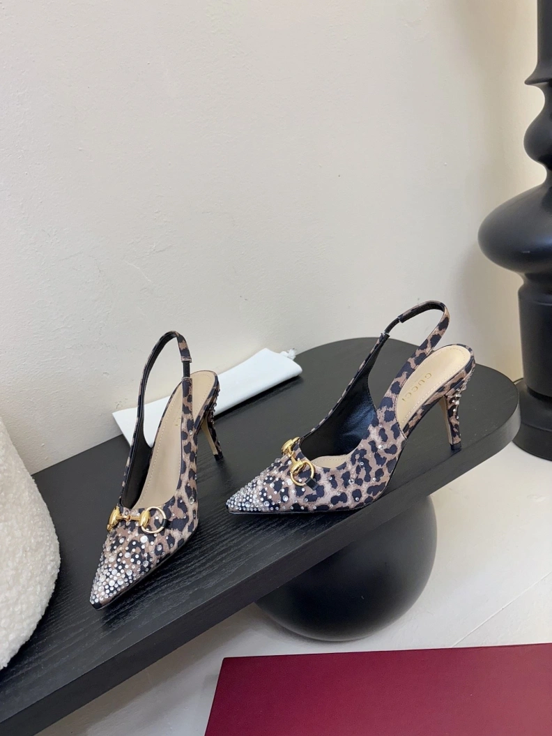 Vibrant Gxccx Sandals 157483