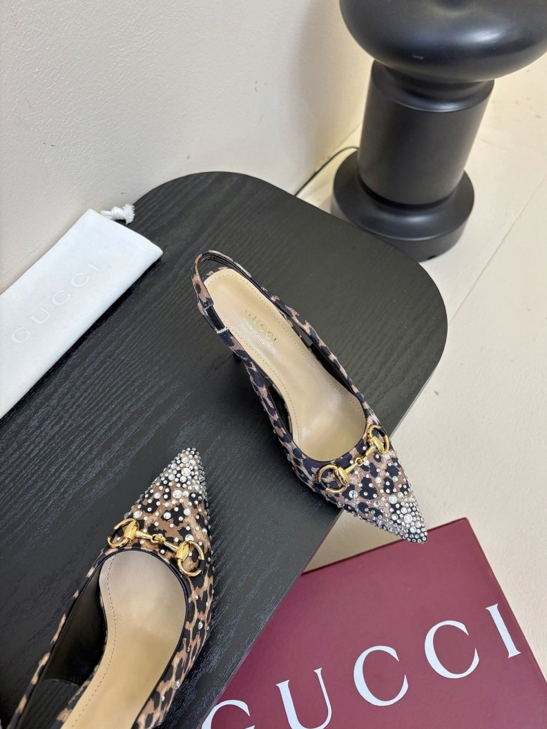 Vibrant Gxccx Sandals 157483