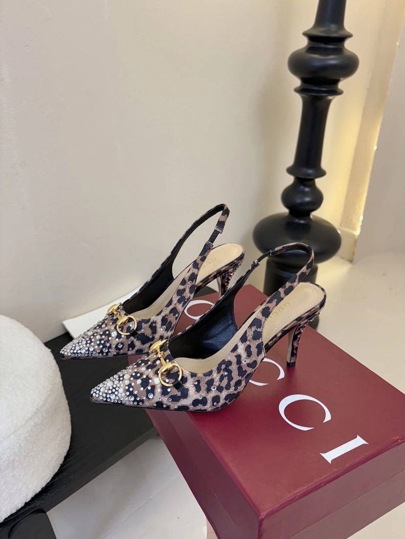 Vibrant Gxccx Sandals 157483