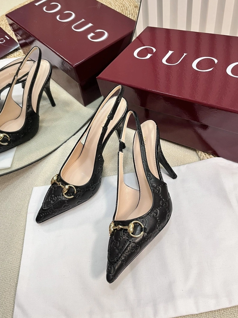 Gxccx Sandals EasyMatch 157476