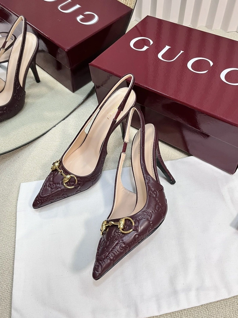 Sophisticated Gxccx Sandals 157466