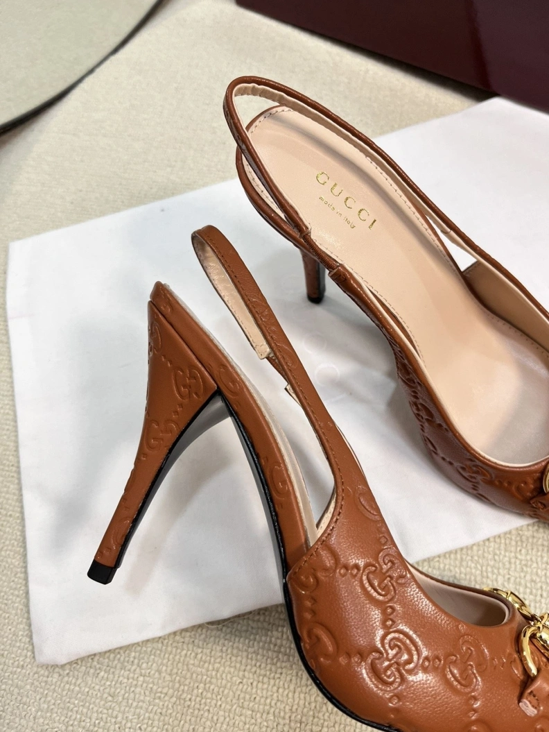 Unique Gxccx Sandals 157472