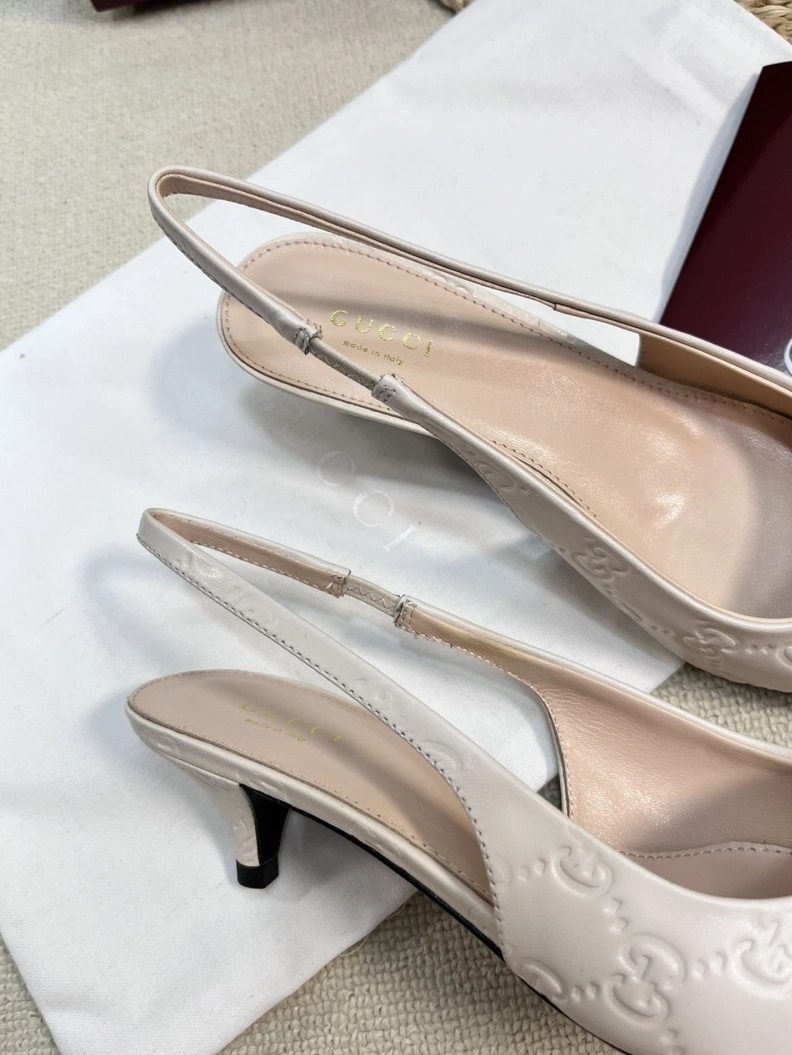 Gxccx Sandals Compact 157452